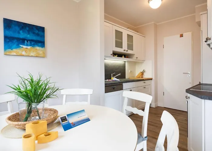 Kaiservillen - Mit 2 Schlafzimmern Und Balkon D222 아파트 제바트헤링스도르프